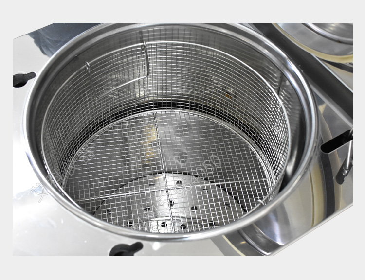 上海三申不銹鋼立式電熱壓力蒸汽滅菌器YM50A 高壓蒸汽滅菌鍋(人工加水)50L